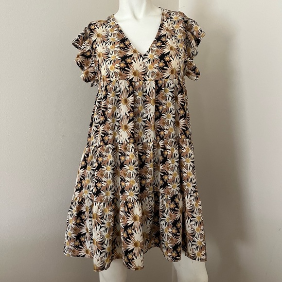HERE / NOW Dresses & Skirts - HERE / NOW floral tiered dress